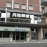 Stazione Ξενοδοχείο Cerea